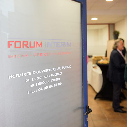 Forum Interim  –  enseigne